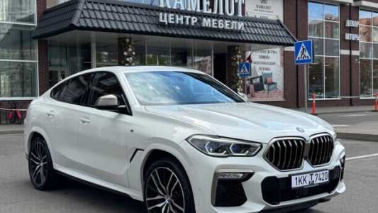 BMW X6 G06, 2020, пробег 40000 км BMW X6 G06, 2020, пробег 40000 км