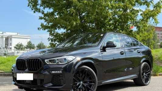 BMW X6 G06, 2020, пробег 85000 км BMW X6 G06, 2020, пробег 85000 км
