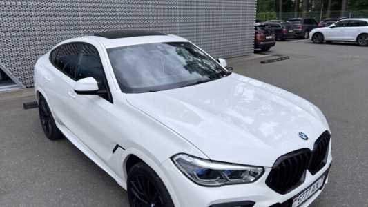 BMW X6 G06, 2021, пробег 55000 км BMW X6 G06, 2021, пробег 55000 км
