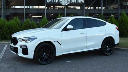 BMW X6 G06, 2021, пробег 64609 км BMW X6 G06, 2021, пробег 64609 км
