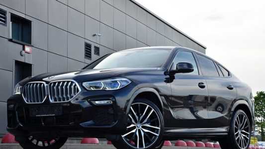 BMW X6 G06, 2021, пробег 98000 км BMW X6 G06, 2021, пробег 98000 км