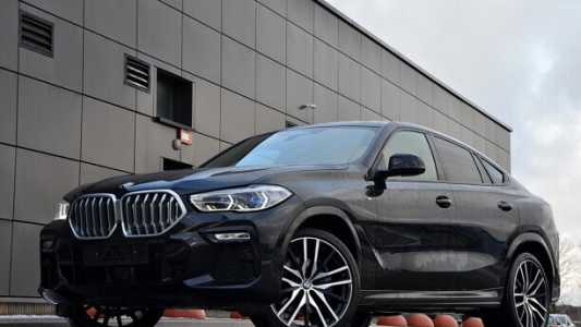 BMW X6 G06, 2021, пробег 98000 км BMW X6 G06, 2021, пробег 98000 км