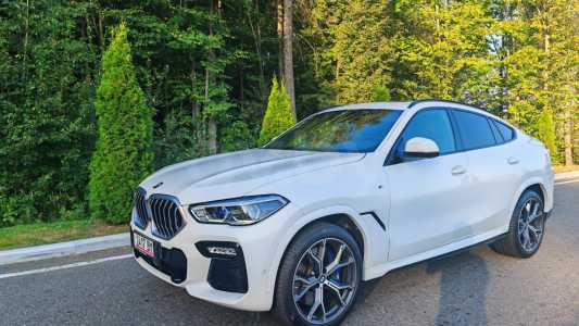 BMW X6 G06