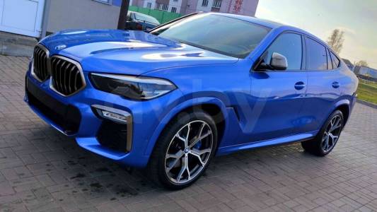 BMW X6 G06