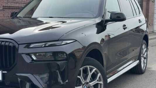 BMW X7 I, 2020, пробег 32000 км BMW X7 I, 2020, пробег 32000 км