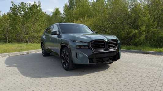 BMW XM , 2023, пробег 36000 км BMW XM , 2023, пробег 36000 км