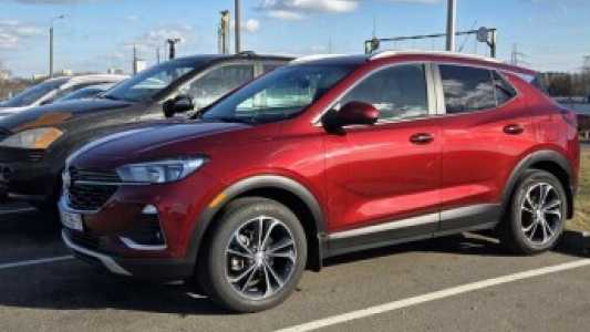 Buick Encore GX I, 2022, пробег 112000 км Buick Encore GX I, 2022, пробег 112000 км