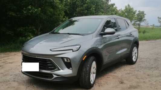Buick Encore GX I Рестайлинг, 2023, пробег 19000 км Buick Encore GX I Рестайлинг, 2023, пробег 19000 км