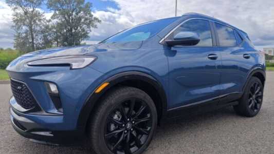 Buick Encore GX I Рестайлинг, 2023, пробег 7725 км Buick Encore GX I Рестайлинг, 2023, пробег 7725 км