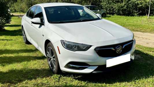 Buick Regal VI