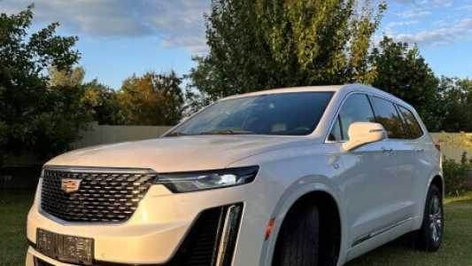 Cadillac XT6 , 2021, пробег 67000 км