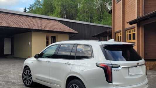 Cadillac XT6 , 2021, пробег 68000 км