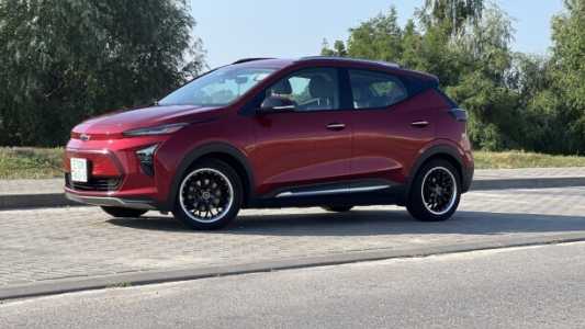 Chevrolet Bolt EUV , 2021, пробег 65000 км Chevrolet Bolt EUV , 2021, пробег 65000 км
