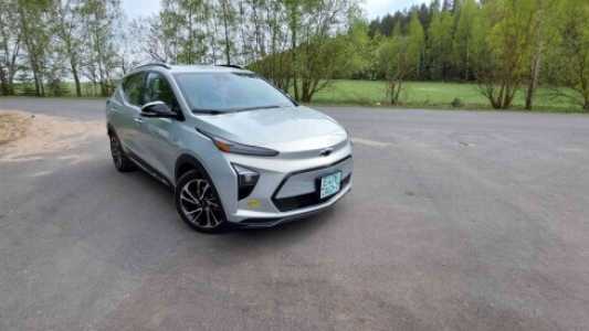 Chevrolet Bolt EUV , 2022, пробег 25000 км