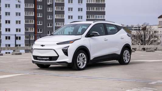 Chevrolet Bolt EUV I