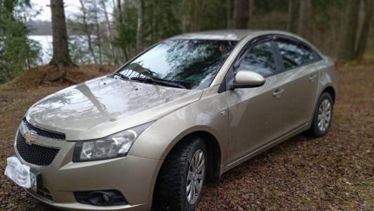 Chevrolet Cruze J300