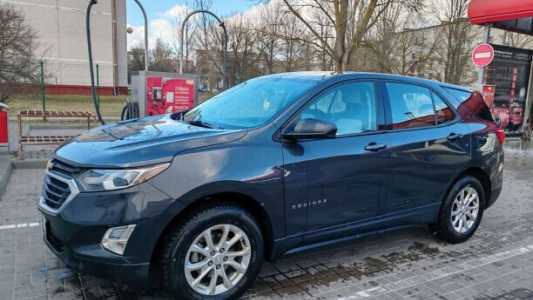 Chevrolet Equinox III, 2017, пробег 102000 км Chevrolet Equinox III, 2017, пробег 102000 км