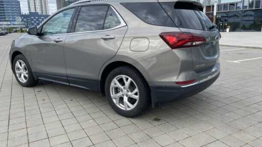 Chevrolet Equinox III, 2018, пробег 130000 км Chevrolet Equinox III, 2018, пробег 130000 км