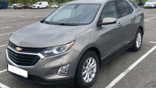 Chevrolet Equinox III, 2018, пробег 142000 км Chevrolet Equinox III, 2018, пробег 142000 км