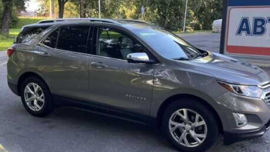 Chevrolet Equinox III, 2018, пробег 159000 км Chevrolet Equinox III, 2018, пробег 159000 км