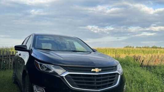 Chevrolet Equinox III, 2018, пробег 175000 км Chevrolet Equinox III, 2018, пробег 175000 км