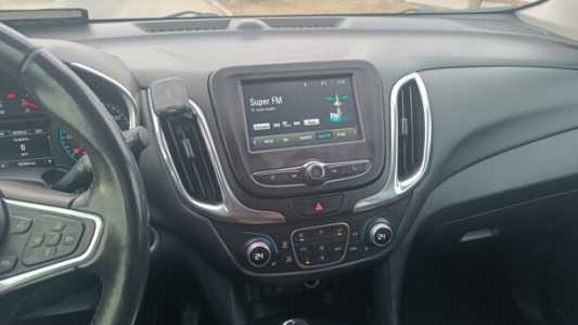 Chevrolet Equinox III, 2018, пробег 190000 км Chevrolet Equinox III, 2018, пробег 190000 км