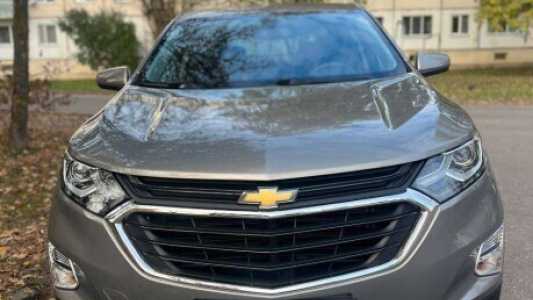 Chevrolet Equinox III, 2018, пробег 83000 км Chevrolet Equinox III, 2018, пробег 83000 км