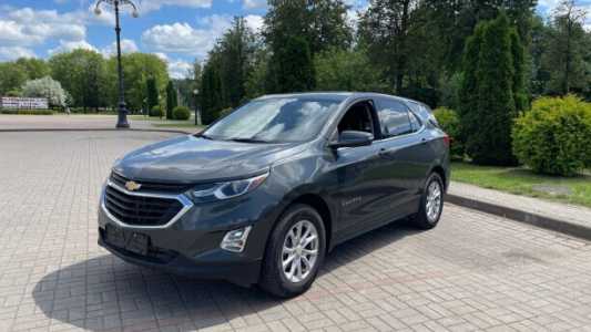 Chevrolet Equinox III, 2019, пробег 105000 км Chevrolet Equinox III, 2019, пробег 105000 км