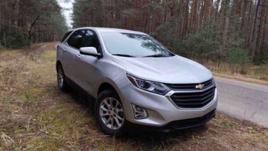 Chevrolet Equinox III, 2019, пробег 107600 км Chevrolet Equinox III, 2019, пробег 107600 км