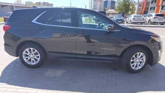 Chevrolet Equinox III, 2019, пробег 111000 км Chevrolet Equinox III, 2019, пробег 111000 км