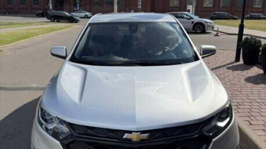 Chevrolet Equinox III, 2019, пробег 112000 км Chevrolet Equinox III, 2019, пробег 112000 км