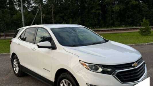 Chevrolet Equinox III, 2019, пробег 123000 км Chevrolet Equinox III, 2019, пробег 123000 км