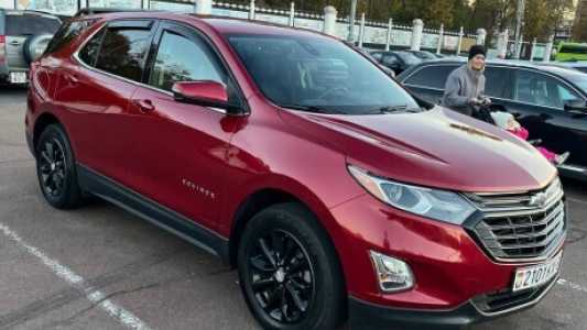 Chevrolet Equinox III, 2019, пробег 123000 км Chevrolet Equinox III, 2019, пробег 123000 км