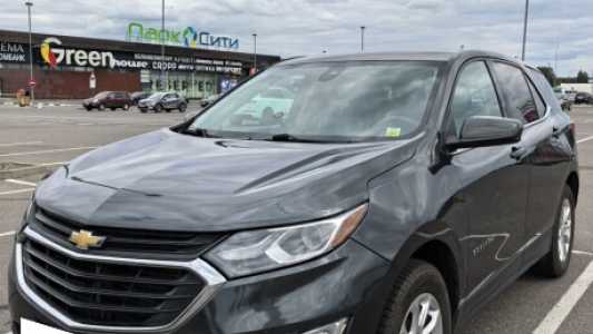 Chevrolet Equinox III, 2019, пробег 128000 км Chevrolet Equinox III, 2019, пробег 128000 км