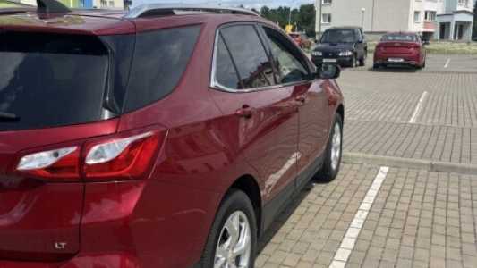 Chevrolet Equinox III, 2019, пробег 32000 км Chevrolet Equinox III, 2019, пробег 32000 км