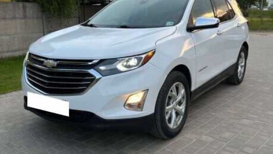 Chevrolet Equinox III, 2019, пробег 90000 км Chevrolet Equinox III, 2019, пробег 90000 км
