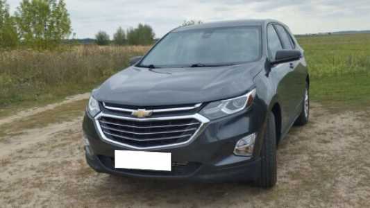 Chevrolet Equinox III, 2020, пробег 120000 км Chevrolet Equinox III, 2020, пробег 120000 км