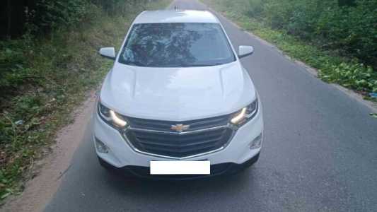 Chevrolet Equinox III, 2020, пробег 121400 км Chevrolet Equinox III, 2020, пробег 121400 км