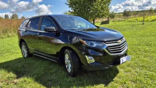 Chevrolet Equinox III, 2020, пробег 172000 км Chevrolet Equinox III, 2020, пробег 172000 км