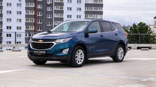 Chevrolet Equinox III, 2020, пробег 48688 км Chevrolet Equinox III, 2020, пробег 48688 км