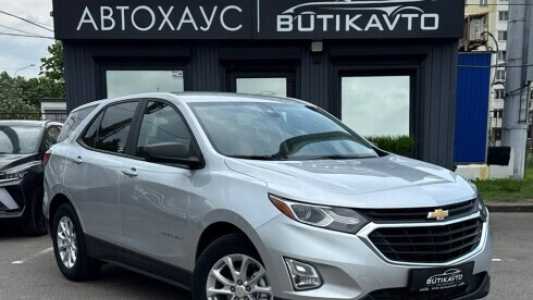 Chevrolet Equinox III, 2021, пробег 136000 км Chevrolet Equinox III, 2021, пробег 136000 км