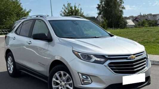 Chevrolet Equinox III, 2021, пробег 159325 км Chevrolet Equinox III, 2021, пробег 159325 км