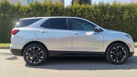 Chevrolet Equinox III Рестайлинг, 2022, пробег 123700 км Chevrolet Equinox III Рестайлинг, 2022, пробег 123700 км