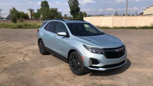 Chevrolet Equinox III Рестайлинг, 2022, пробег 24000 км Chevrolet Equinox III Рестайлинг, 2022, пробег 24000 км