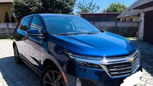 Chevrolet Equinox III Рестайлинг, 2022, пробег 33000 км Chevrolet Equinox III Рестайлинг, 2022, пробег 33000 км