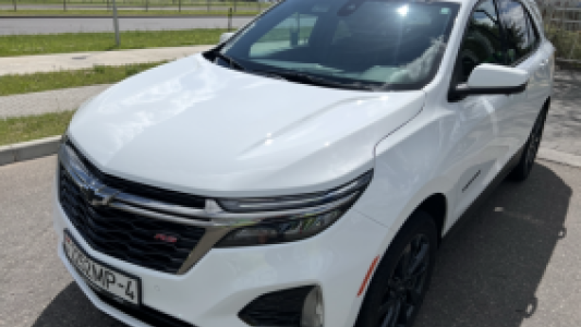 Chevrolet Equinox III Рестайлинг, 2022, пробег 52000 км Chevrolet Equinox III Рестайлинг, 2022, пробег 52000 км