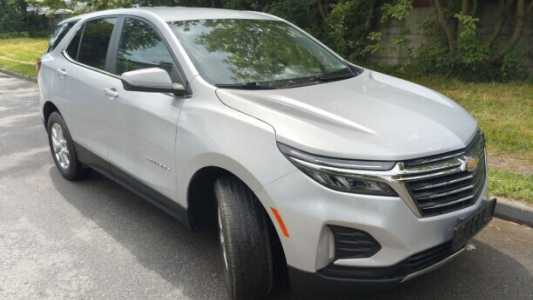Chevrolet Equinox III Рестайлинг, 2022, пробег 71000 км Chevrolet Equinox III Рестайлинг, 2022, пробег 71000 км