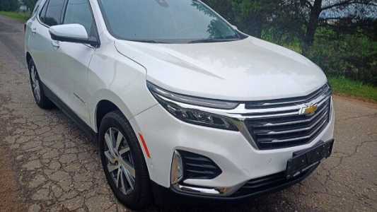 Chevrolet Equinox III Рестайлинг, 2023, пробег 26000 км Chevrolet Equinox III Рестайлинг, 2023, пробег 26000 км