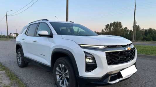 Chevrolet Equinox IV, 2024, пробег 12741 км Chevrolet Equinox IV, 2024, пробег 12741 км
