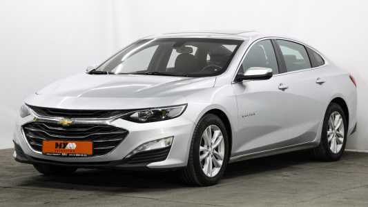 Chevrolet Malibu IX